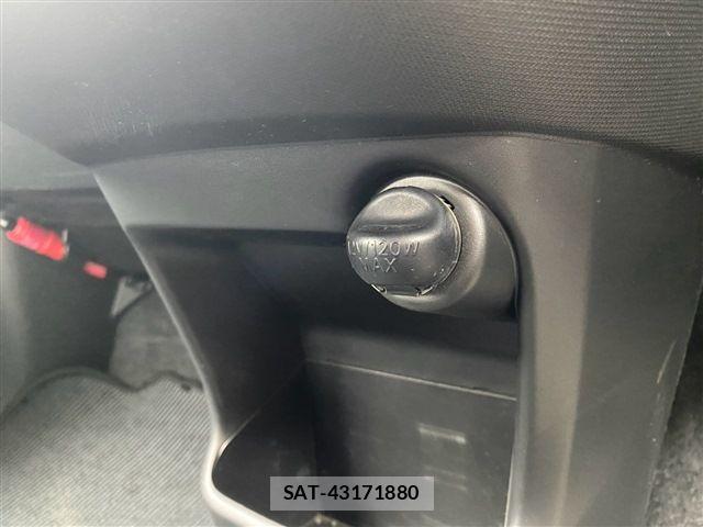Daihatsu MOVE 2013-06 8355032-28