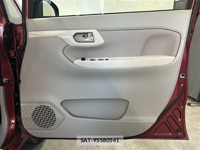 Daihatsu MOVE 2023-03 8562778-28