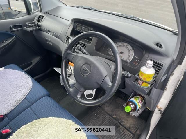 Daihatsu MOVE 2005-09 8666565-15