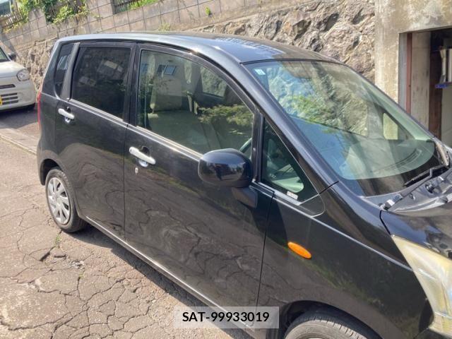 Daihatsu MOVE 2011-04 8781131-3
