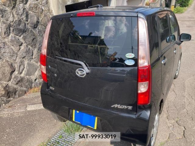 Daihatsu MOVE 2011-04 8781131-8