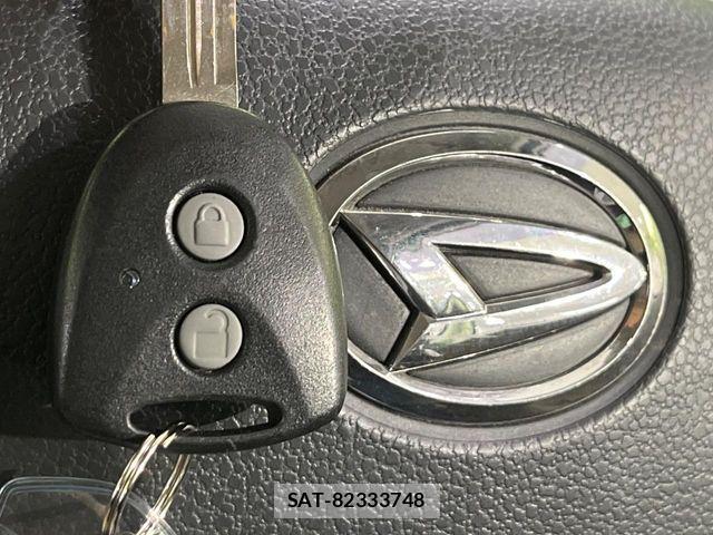 Daihatsu MOVE 2013-03 8781130-4