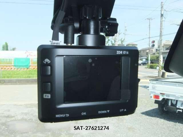 Daihatsu MOVE CANBUS 2016-10 6816033-12