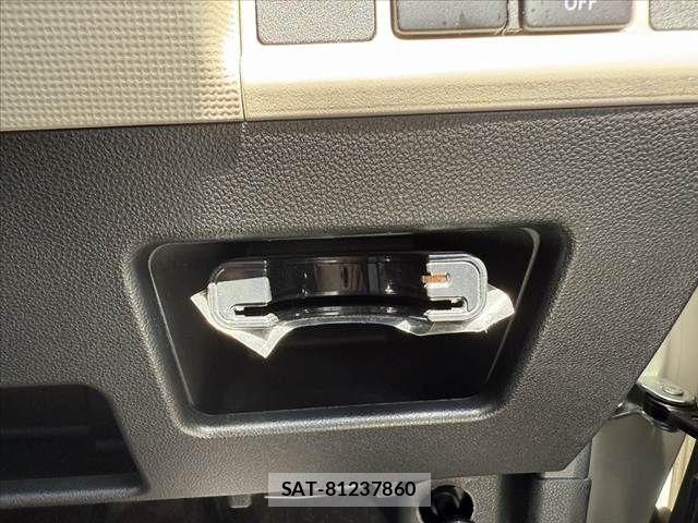 Daihatsu MOVE CANBUS 2017-01 6909475-23