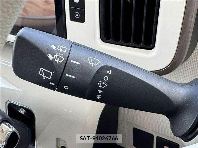 Daihatsu MOVE CANBUS 2017-12 6909484-24