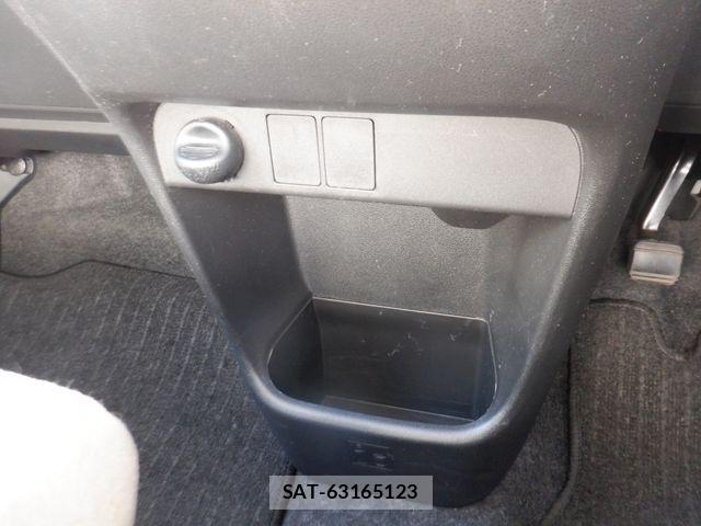 Daihatsu MOVE CANBUS 2019-09 7501706-17