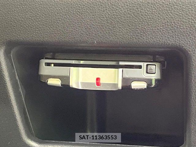 Daihatsu MOVE CANBUS 2017-04 7618340-3