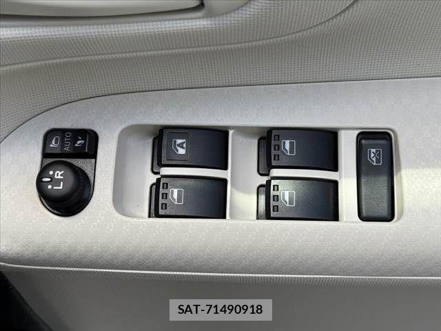 Daihatsu MOVE CANBUS 2017-11 7878001-21