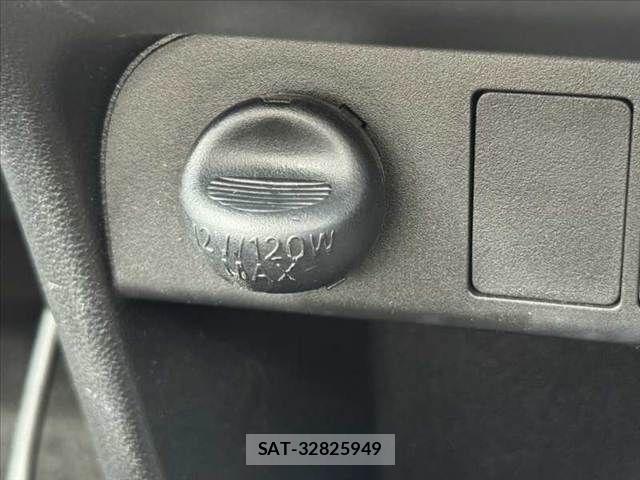 Daihatsu MOVE CANBUS 2017-08 8074723-27