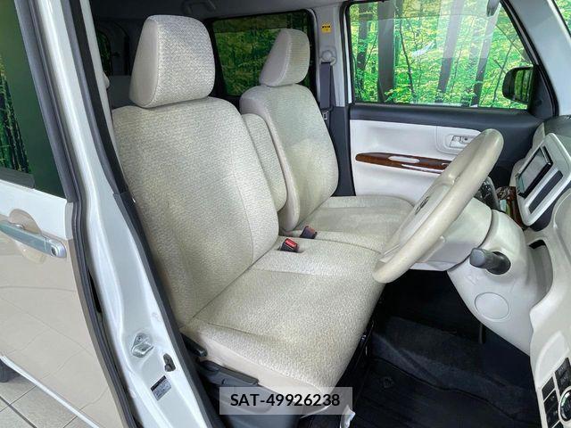 Daihatsu MOVE CANBUS 2017-03 8100591-7