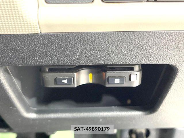 Daihatsu MOVE CANBUS 2017-12 8131381-6