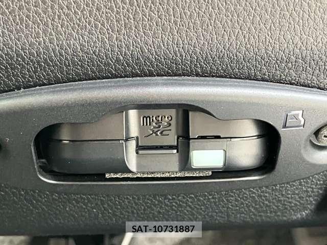 Daihatsu MOVE CANBUS 2023-03 8208844-24