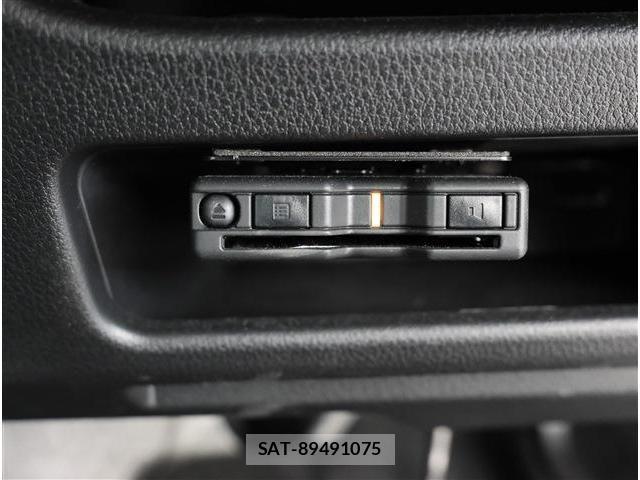 Daihatsu MOVE CANBUS 2024-08 8208849-4