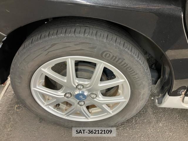 Daihatsu MOVE CANBUS 2018-02 8208872-5