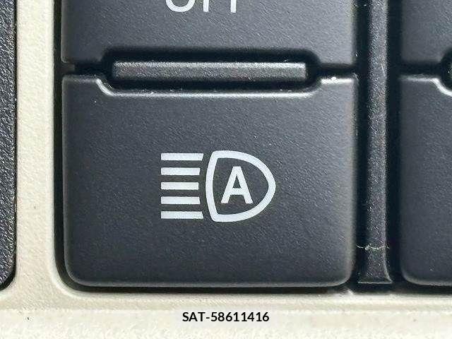 Daihatsu MOVE CANBUS 2017-10 8336898-6