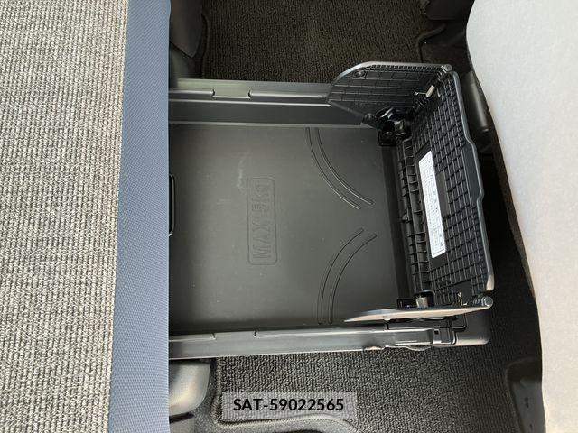 Daihatsu MOVE CANBUS 2025-10 8666569-22