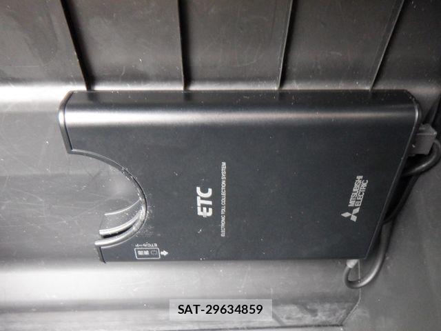 Daihatsu MOVE CANBUS 2020-03 8781139-18