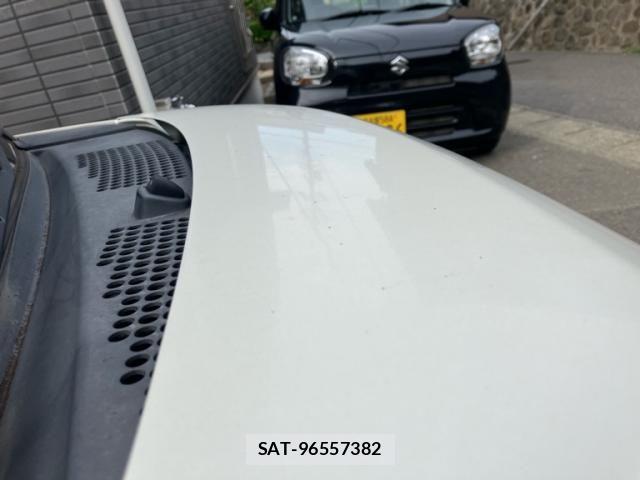 Daihatsu MOVE CANBUS 2017-09 8781145-28