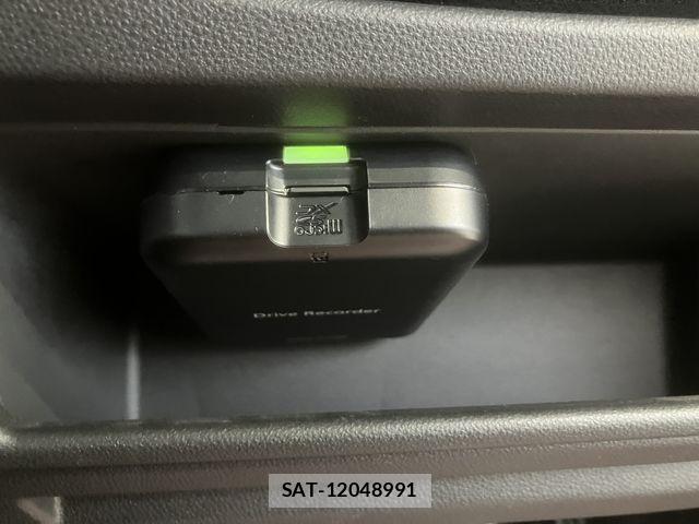 Daihatsu MOVE CANBUS 2020-03 8880948-22