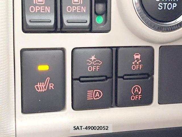 Daihatsu MOVE CANBUS 2022-04 8883982-6