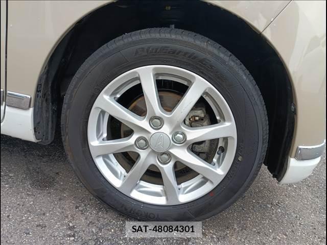 Daihatsu MOVE CANBUS 2022-03 8074727-6