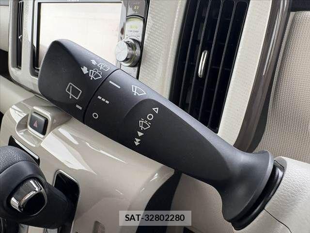 Daihatsu MOVE CANBUS 2018-06 8100595-21