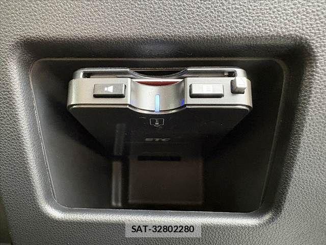Daihatsu MOVE CANBUS 2018-06 8100595-5