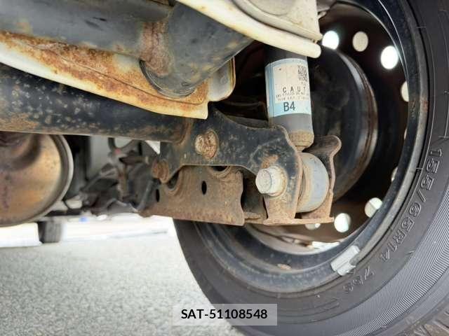 Daihatsu MOVE CANBUS 2017-11 8413779-24