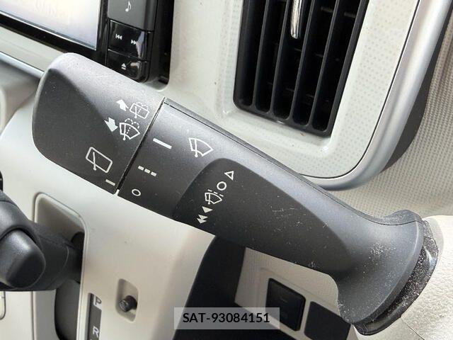 Daihatsu MOVE CANBUS 2019-03 8413774-13