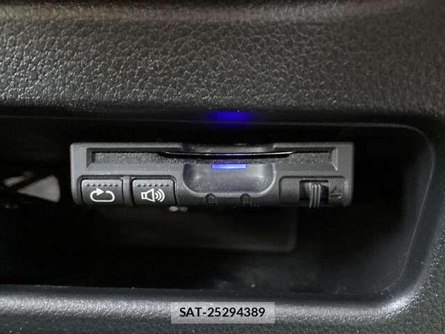 Daihatsu MOVE CANBUS 2022-09 1381255-13