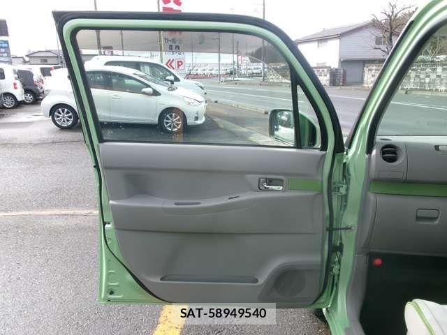 Daihatsu MOVE CONTE 2014-06 843017-17