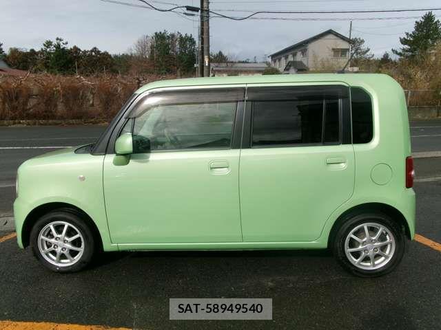 Daihatsu MOVE CONTE 2014-06 843017-7