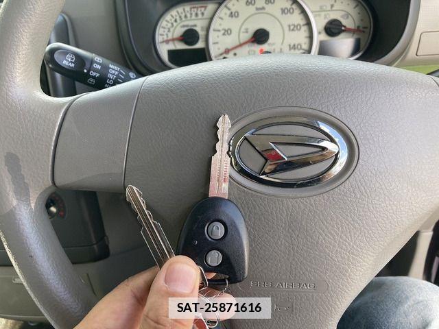 Daihatsu MOVE CONTE 2015-03 1237286-18
