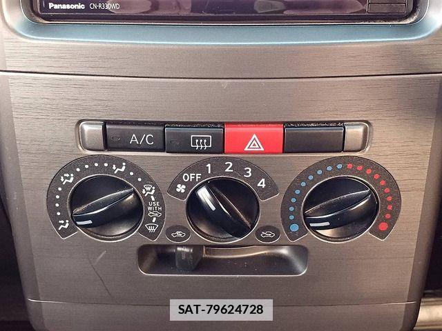 Daihatsu MOVE CONTE 2015-08 1386654-16