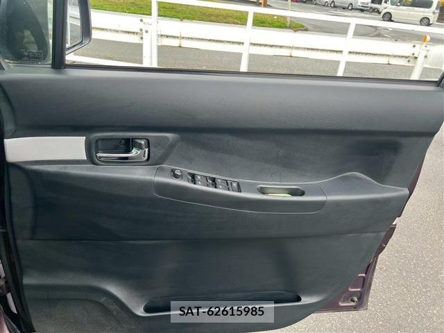 Daihatsu MOVE CONTE 2013-03 2030978-15
