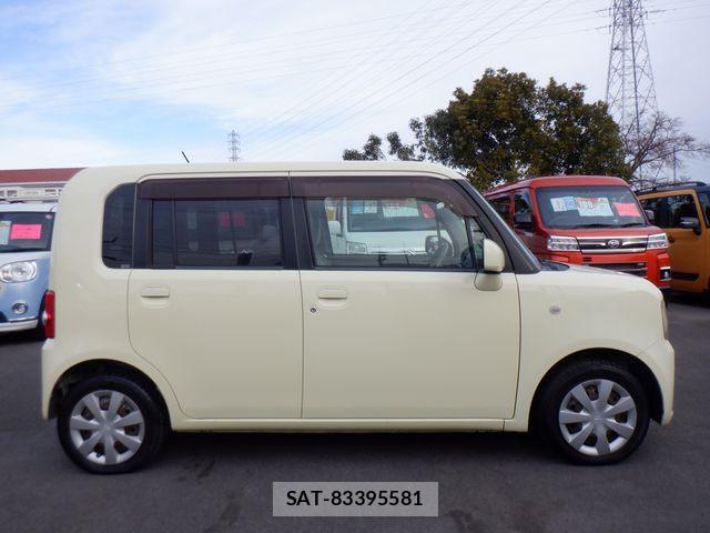 Daihatsu MOVE CONTE 2014-06 2211996-5