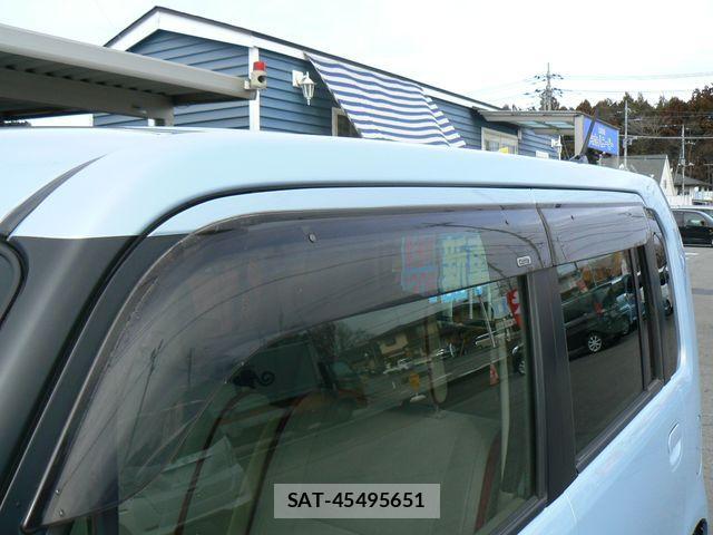 Daihatsu MOVE CONTE 2012-01 4045730-24