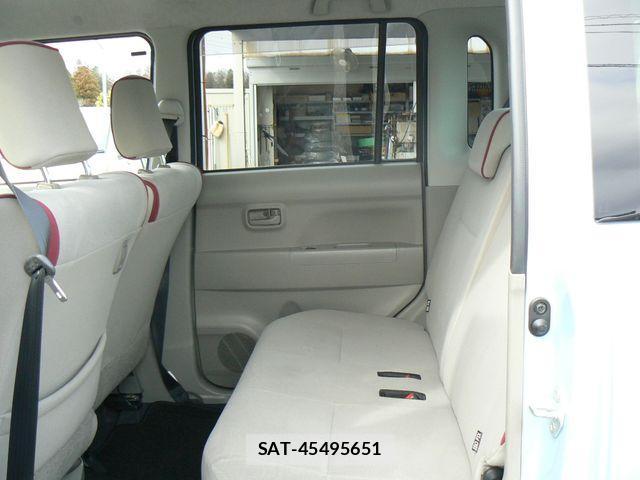 Daihatsu MOVE CONTE 2012-01 4045730-26