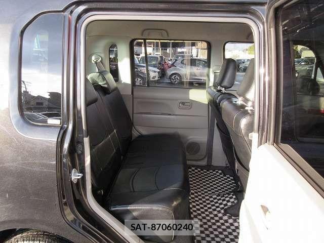 Daihatsu MOVE CONTE 2013-02 4970635-11