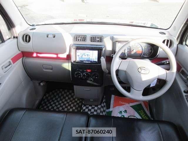 Daihatsu MOVE CONTE 2013-02 4970635-1