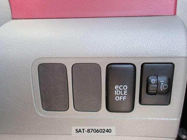 Daihatsu MOVE CONTE 2013-02 4970635-6