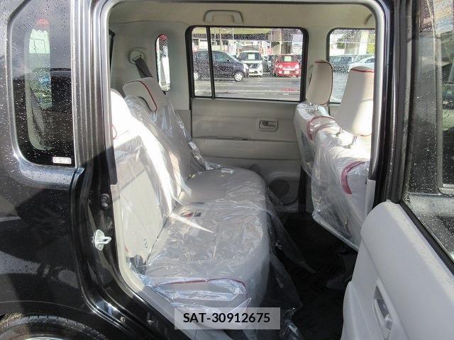 Daihatsu MOVE CONTE 2013-05 4970607-18