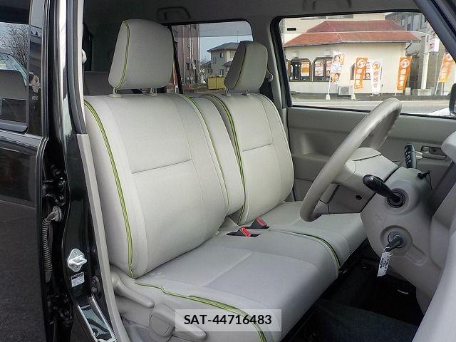 Daihatsu MOVE CONTE 2015-03 5872944-13