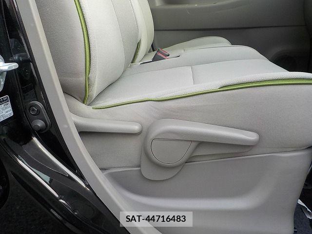 Daihatsu MOVE CONTE 2015-03 5872944-15