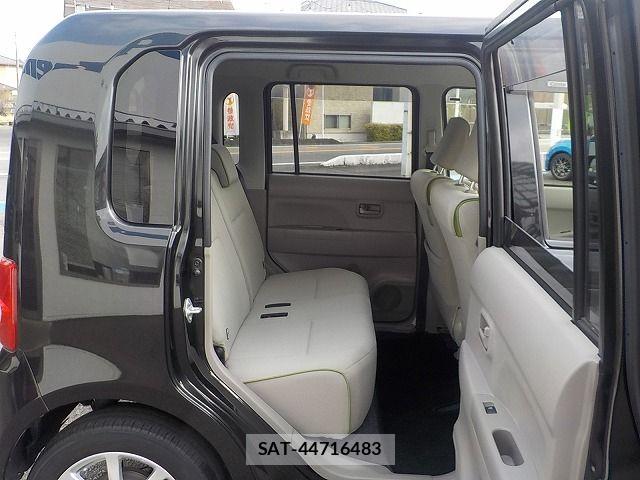 Daihatsu MOVE CONTE 2015-03 5872944-16
