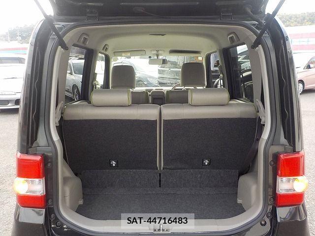 Daihatsu MOVE CONTE 2015-03 5872944-18