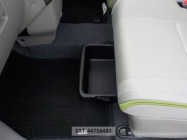 Daihatsu MOVE CONTE 2015-03 5872944-20