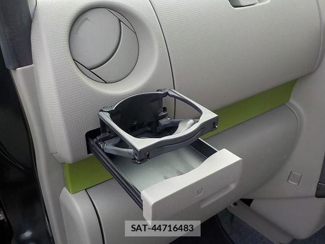 Daihatsu MOVE CONTE 2015-03 5872944-22