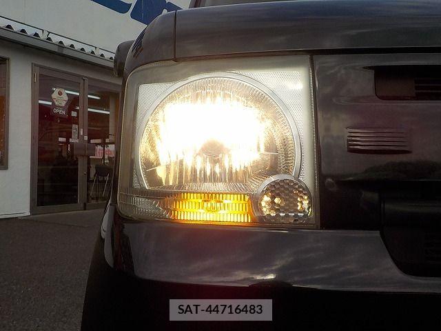 Daihatsu MOVE CONTE 2015-03 5872944-26