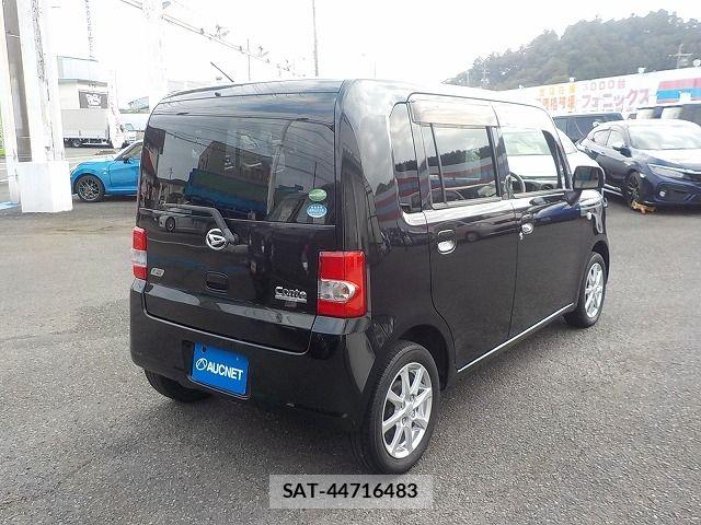 Daihatsu MOVE CONTE 2015-03 5872944-5
